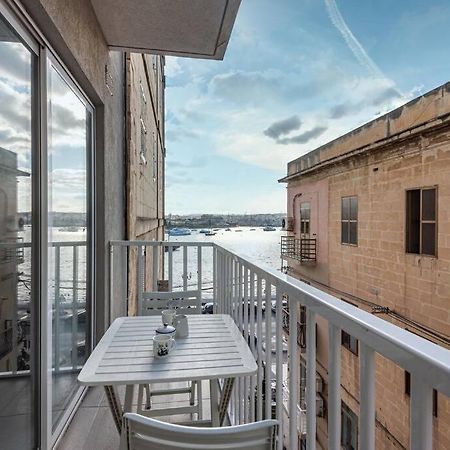 Sliema Smart Seaview Apartment Exterior photo